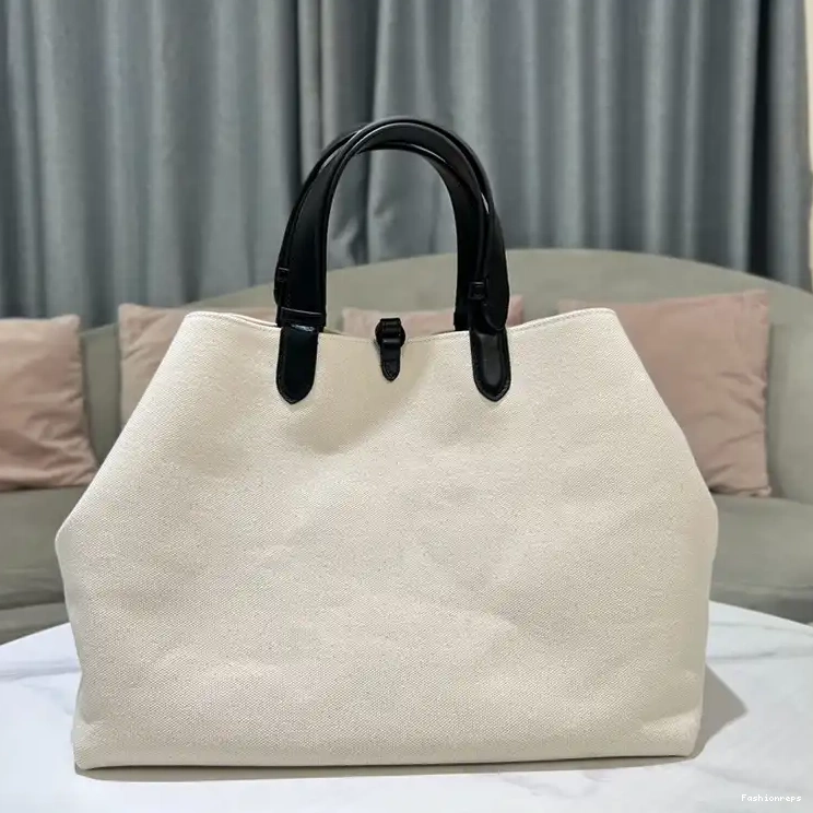 Fashionrepsfam ru 2312YA0096 Bags Dio 0807